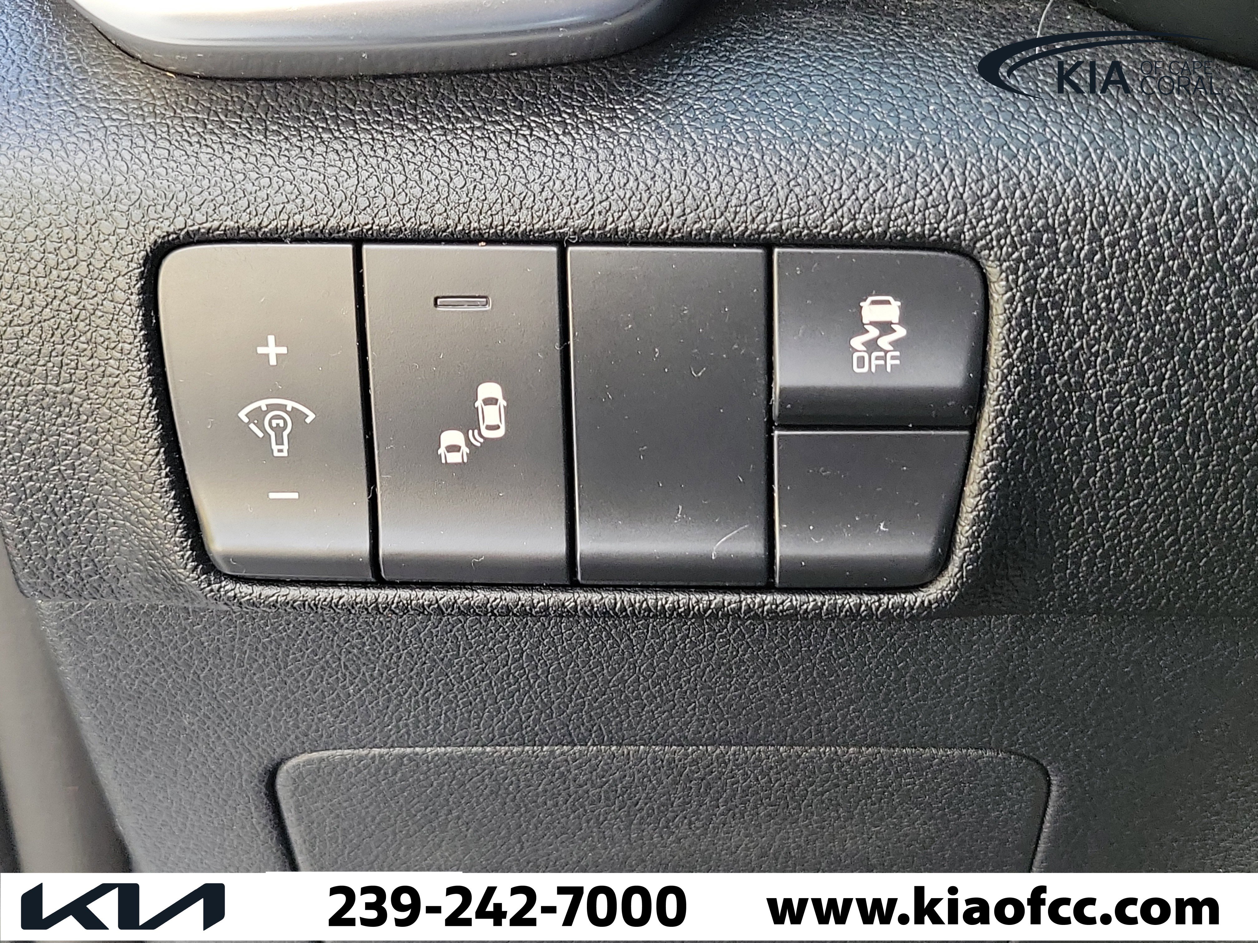 Used 2018 Kia Sportage EX w/ EX Premium Package image 19