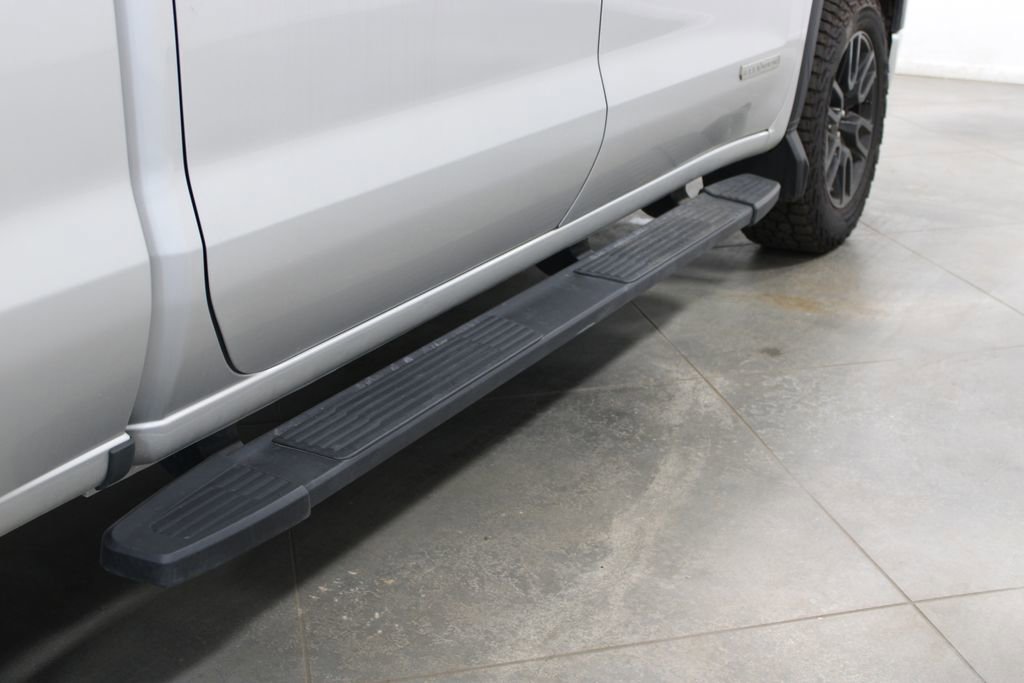 Used 2020 GMC Sierra 1500 Elevation w/ Elevation Value Package image 13