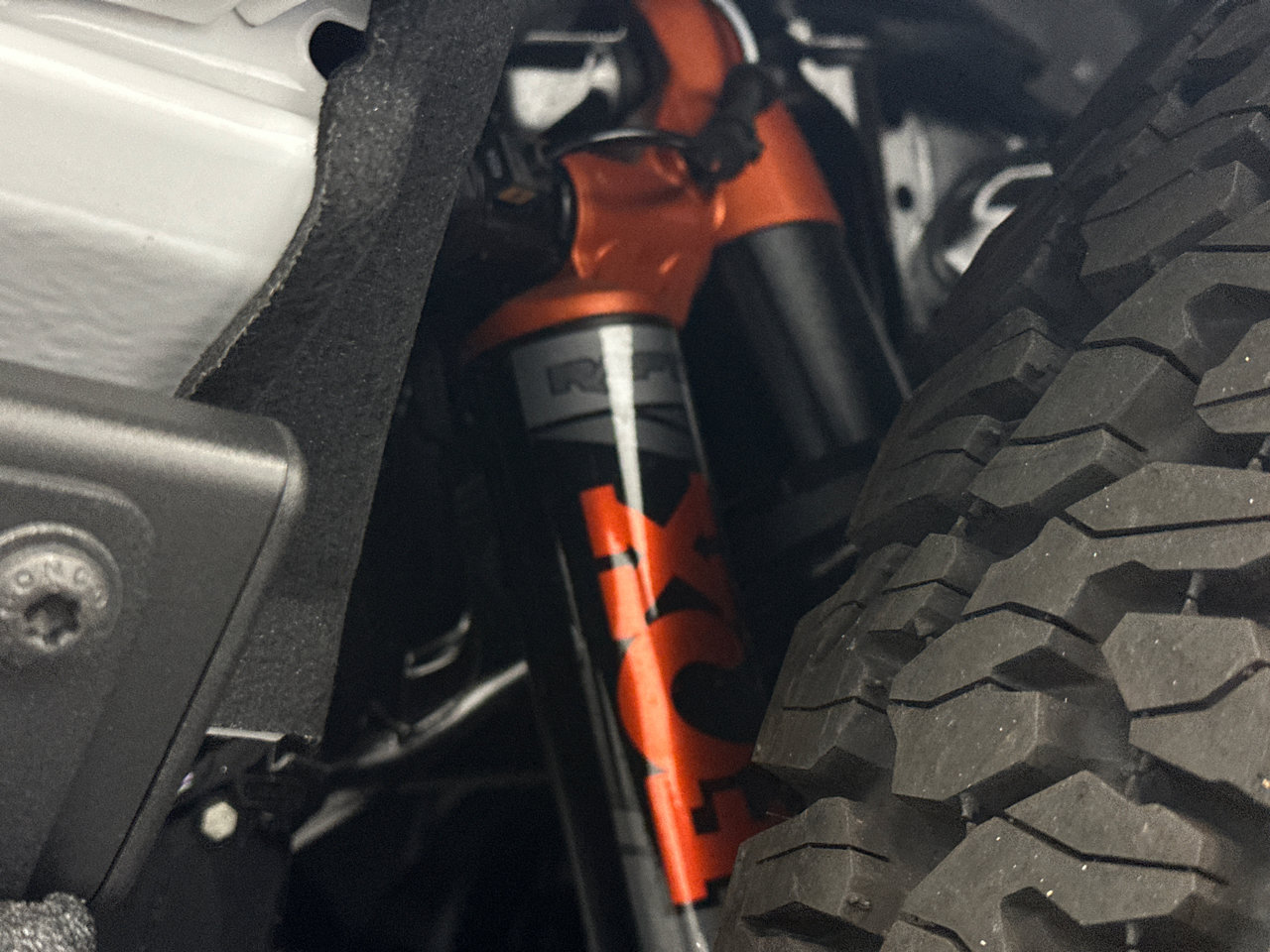 New 2025 Ford Bronco Raptor w/ Interior Carbon Fiber Pack AWD/4WD image 6