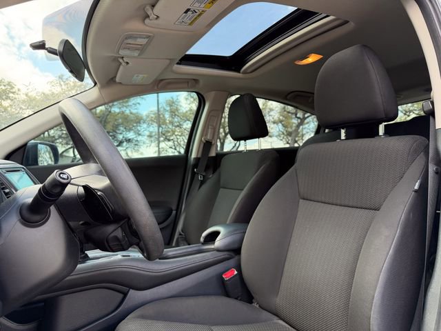 Used 2018 Honda HR-V EX image 7