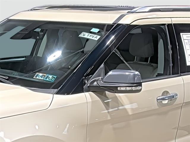 Used 2018 Ford Explorer Platinum AWD/4WD image 8