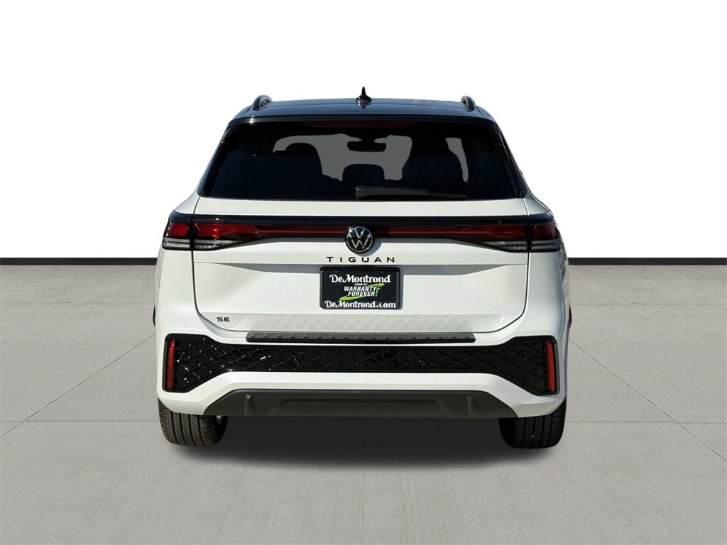 New 2026 Volkswagen Tiguan SE R-Line image 6