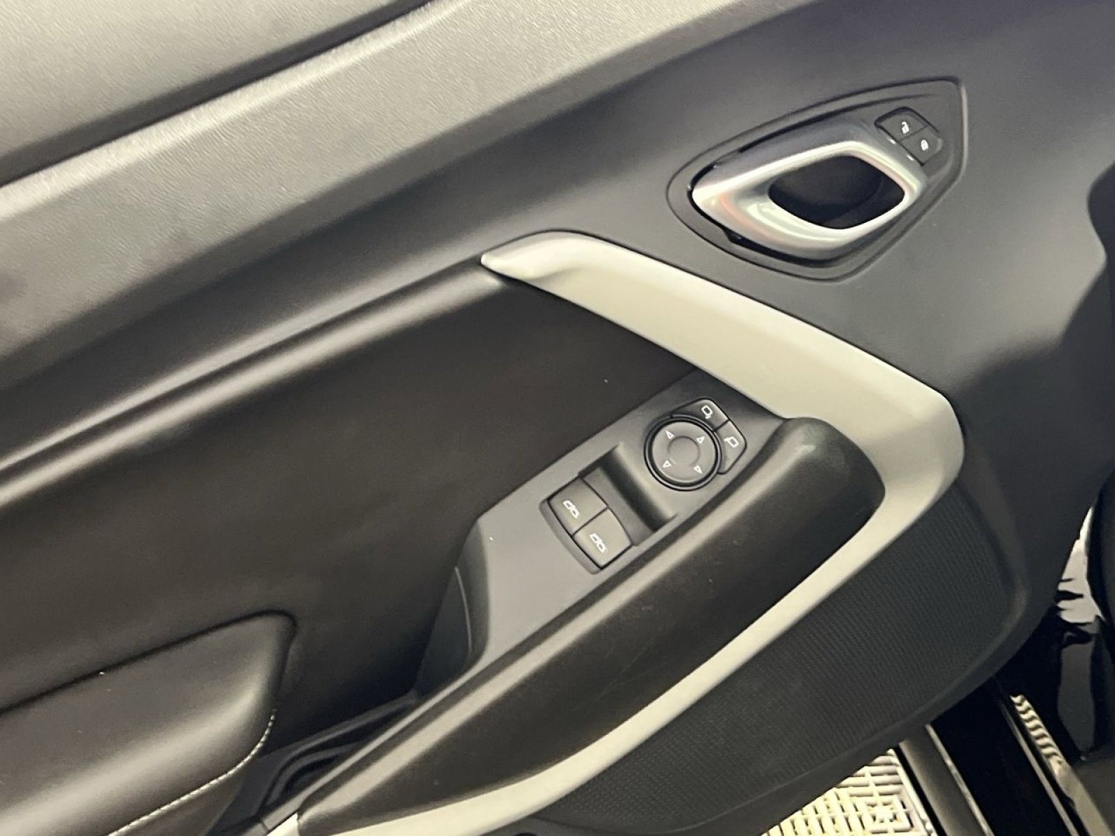 Used 2024 Chevrolet Camaro SS image 15