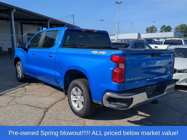 Used 2025 Chevrolet Silverado 1500 LT AWD/4WD image 2
