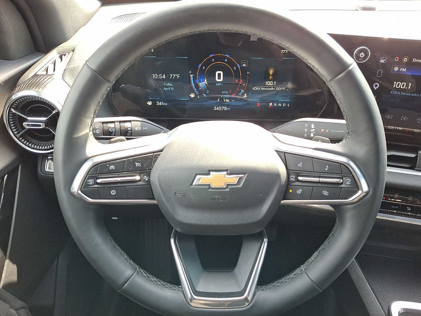 Used 2025 Chevrolet Equinox LT FWD image 17