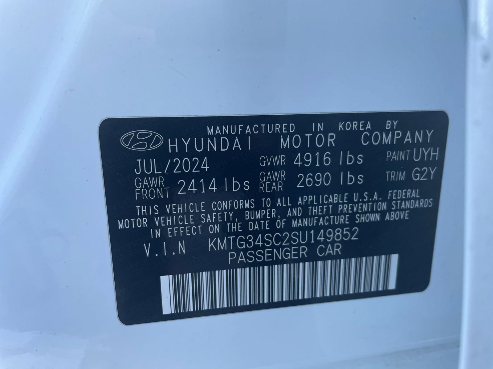 Used 2025 Genesis G70 2.5T image 31