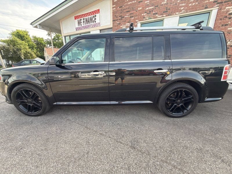 Used 2014 Ford Flex Limited w/ Equipment Group 303A AWD/4WD image 8