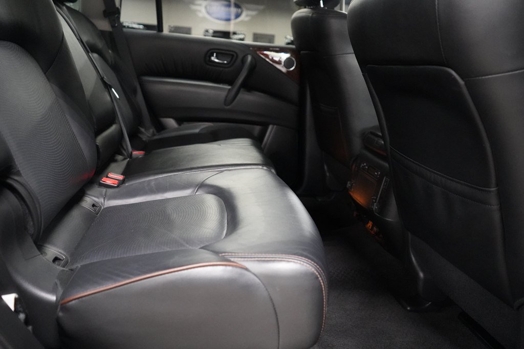 Used 2020 Nissan Armada Platinum RWD image 21