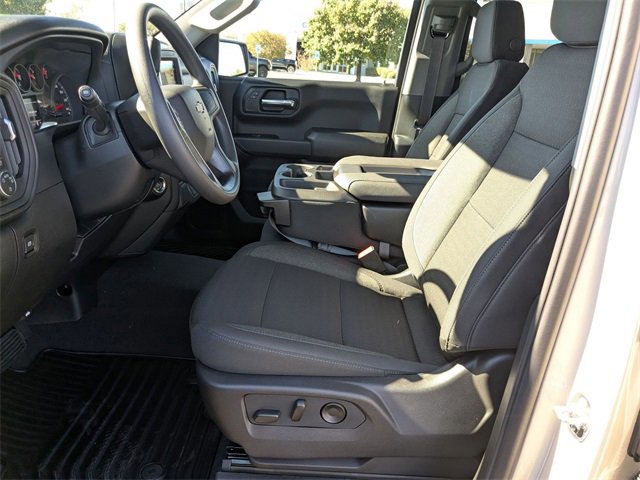 New 2026 Chevrolet Silverado 1500 Custom w/ Turbomax Blackout Package image 13