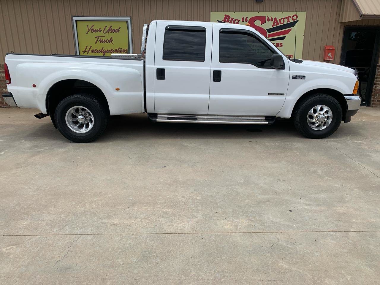 Used 2001 Ford F350 XLT RWD image 6