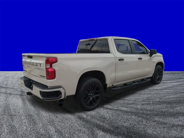 Used 2026 Chevrolet Silverado 1500 Custom w/ Turbomax Blackout Package RWD image 4