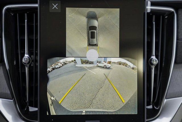 New 2026 Volvo XC90 B6 Ultra w/ Protection Package image 43