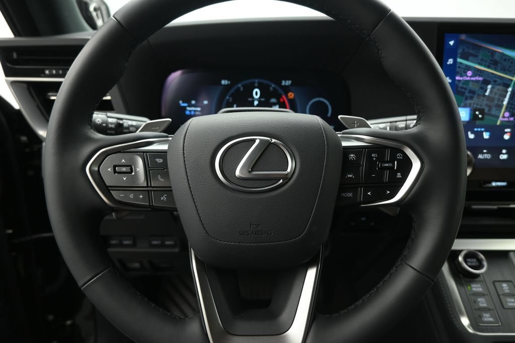 Used 2025 Lexus GX 550 w/ Accessory Package (CT) AWD/4WD image 10