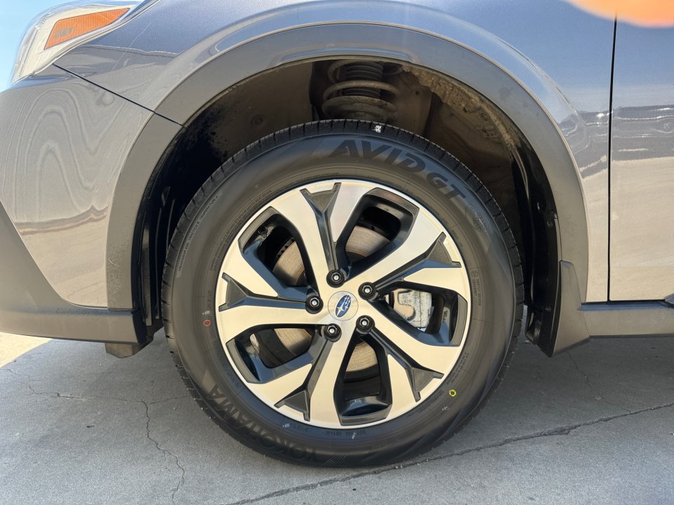 Used 2022 Subaru Outback Limited AWD/4WD image 31