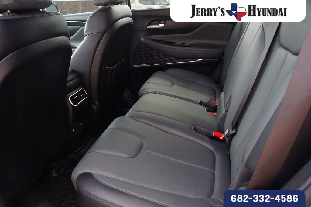 Used 2023 Hyundai Santa Fe SEL w/ Premium Package image 21