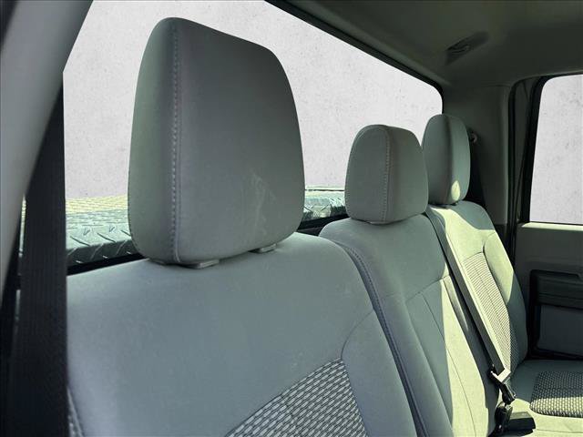 Used 2016 Ford F250 XL w/ Power Equipment Group AWD/4WD image 24