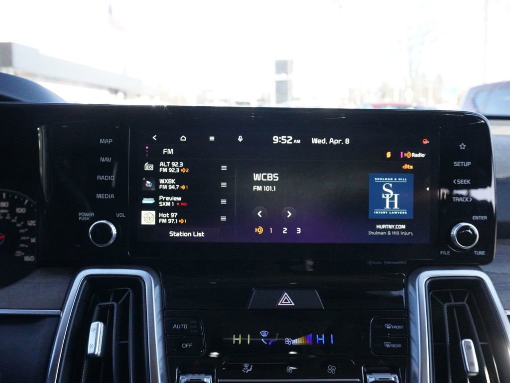 Used 2023 Kia Sorento S w/ Panoramic Sunroof Package image 39