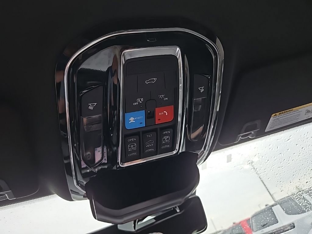 Used 2023 Jeep Grand Cherokee L Summit w/ Advanced Protech Group IV image 21