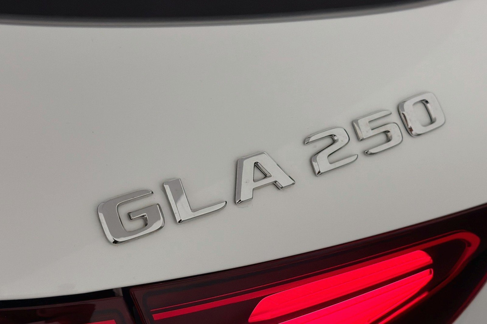 New 2026 Mercedes-Benz GLA 250 image 8