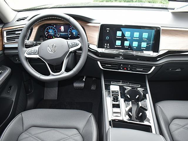 New 2026 Volkswagen Atlas SE image 10