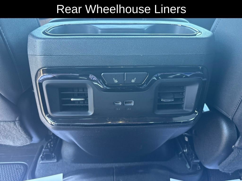 Used 2022 GMC Sierra 1500 AT4 w/ AT4 Premium Package AWD/4WD image 36