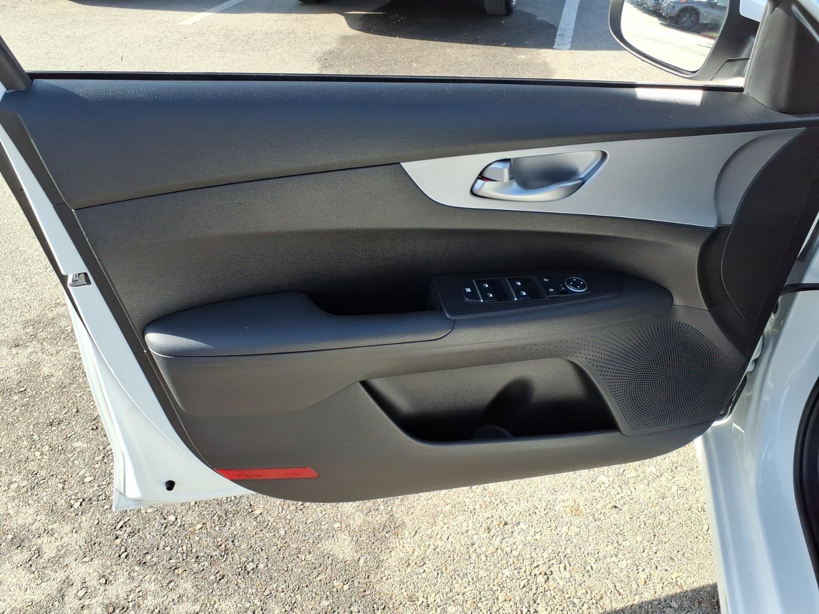 Used 2023 Kia Forte LXS FWD image 15