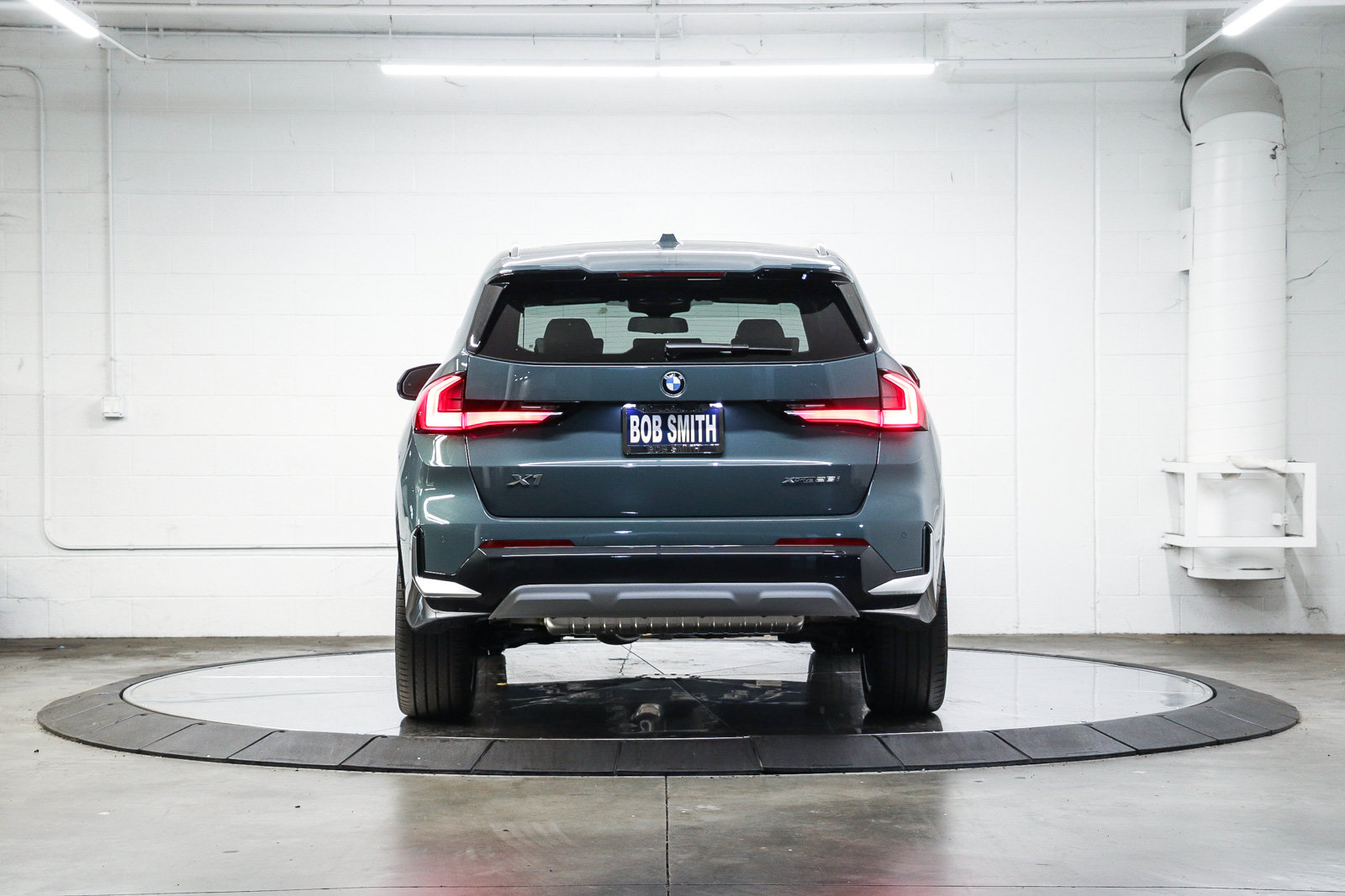 New 2026 BMW X1 xDrive28i w/ Technology Package AWD/4WD image 5