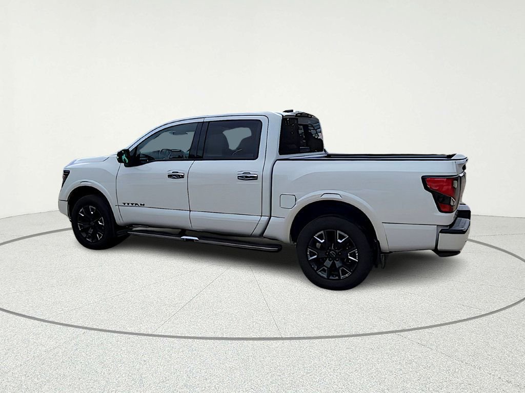 Used 2024 Nissan Titan Platinum Reserve w/ Moonroof Package image 3
