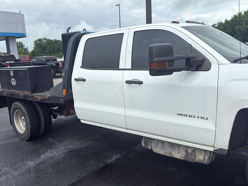 Used 2019 Chevrolet Silverado 3500 W/T w/ WT Convenience Package AWD/4WD image 5