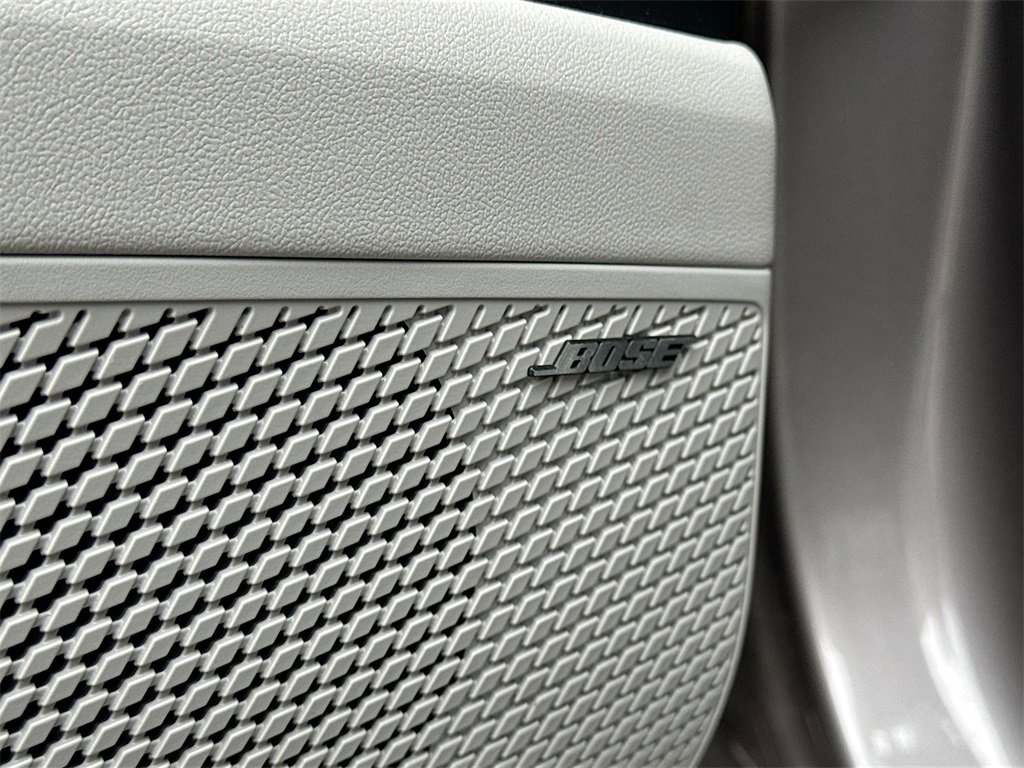 Used 2023 Hyundai Elantra Limited image 19