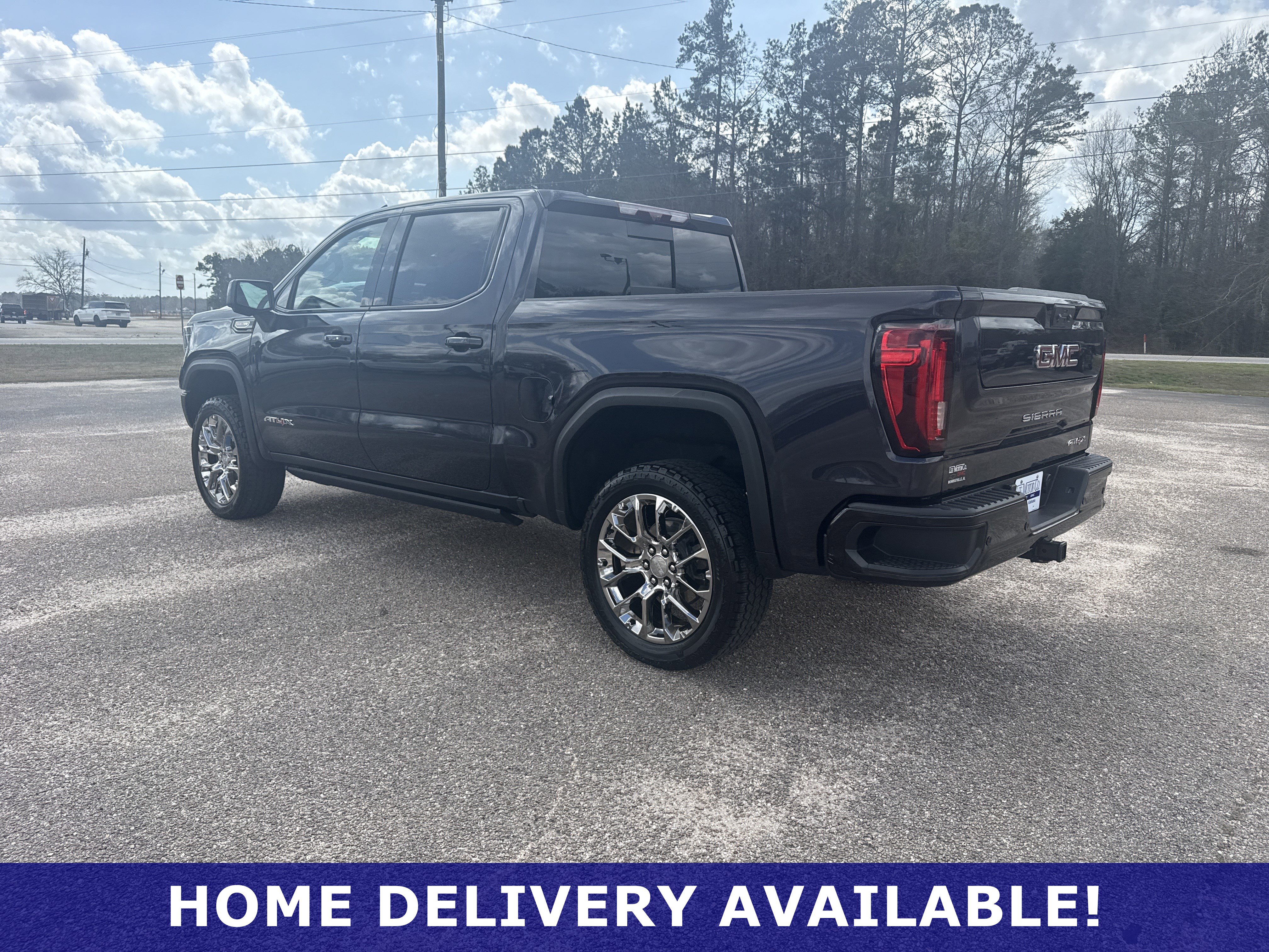 Used 2025 GMC Sierra 1500 AT4X image 18