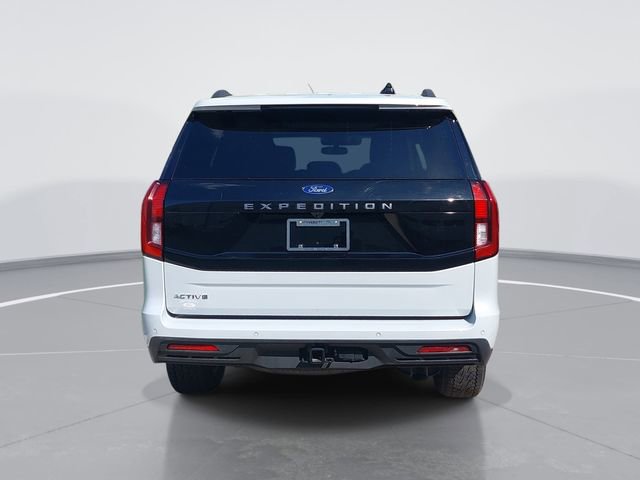 Certified 2025 Ford Expedition Active image 4