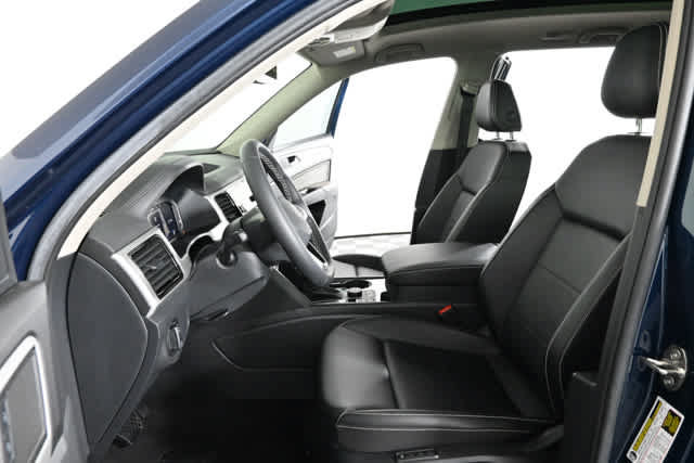Certified 2023 Volkswagen Atlas SEL AWD/4WD image 22