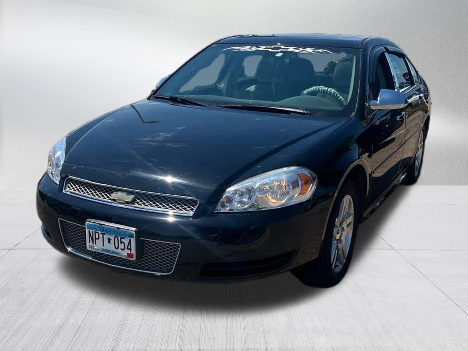 Used 2014 Chevrolet Impala LT w/ LT Sunroof Package FWD image 7