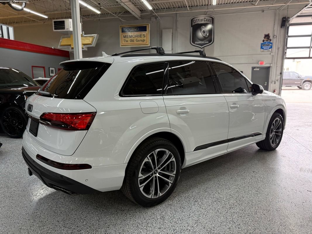 Used 2025 Audi Q7 2.0T Premium Plus w/ Premium Plus Package AWD/4WD image 5
