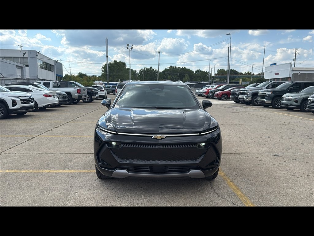 New 2025 Chevrolet Equinox EV LT FWD image 30