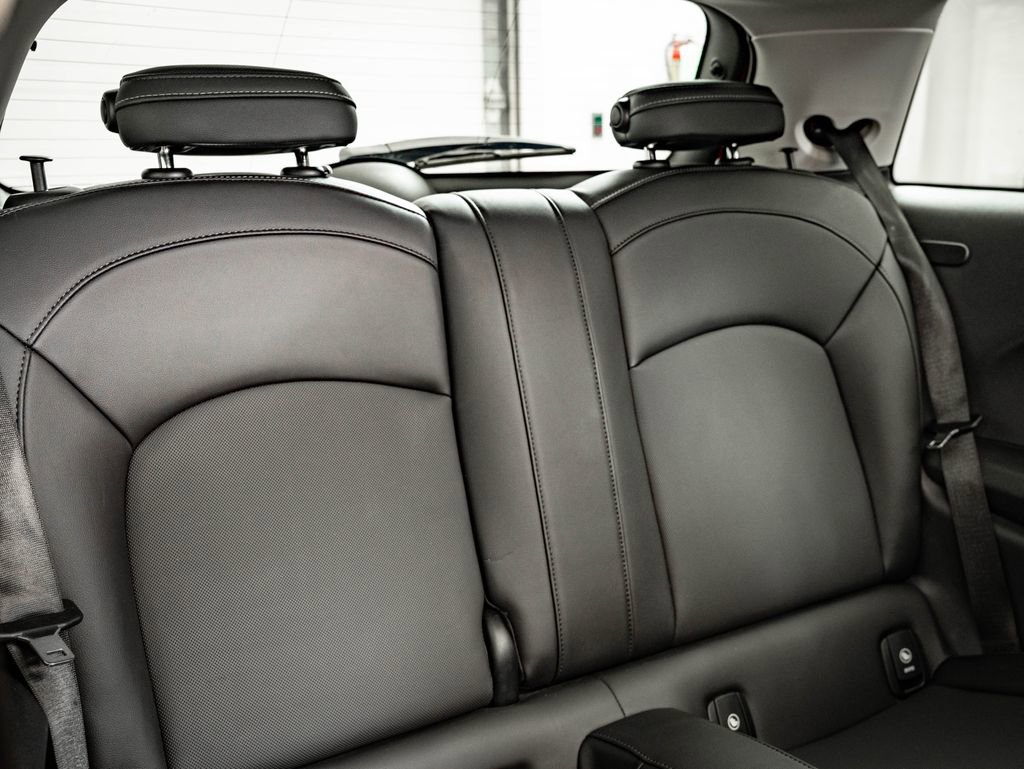 Used 2019 MINI Cooper 2-Door Hardtop FWD image 43