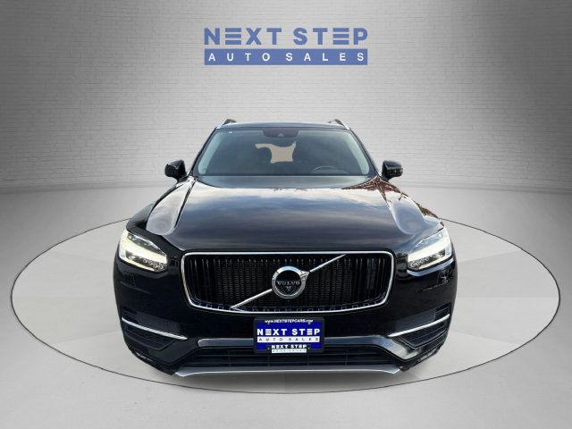 Used 2017 Volvo XC90 T6 Momentum w/ Vision Package AWD/4WD image 2