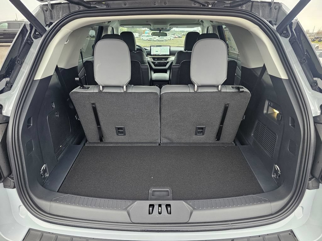 New 2026 Ford Explorer Active w/ Active Comfort Package AWD/4WD image 29