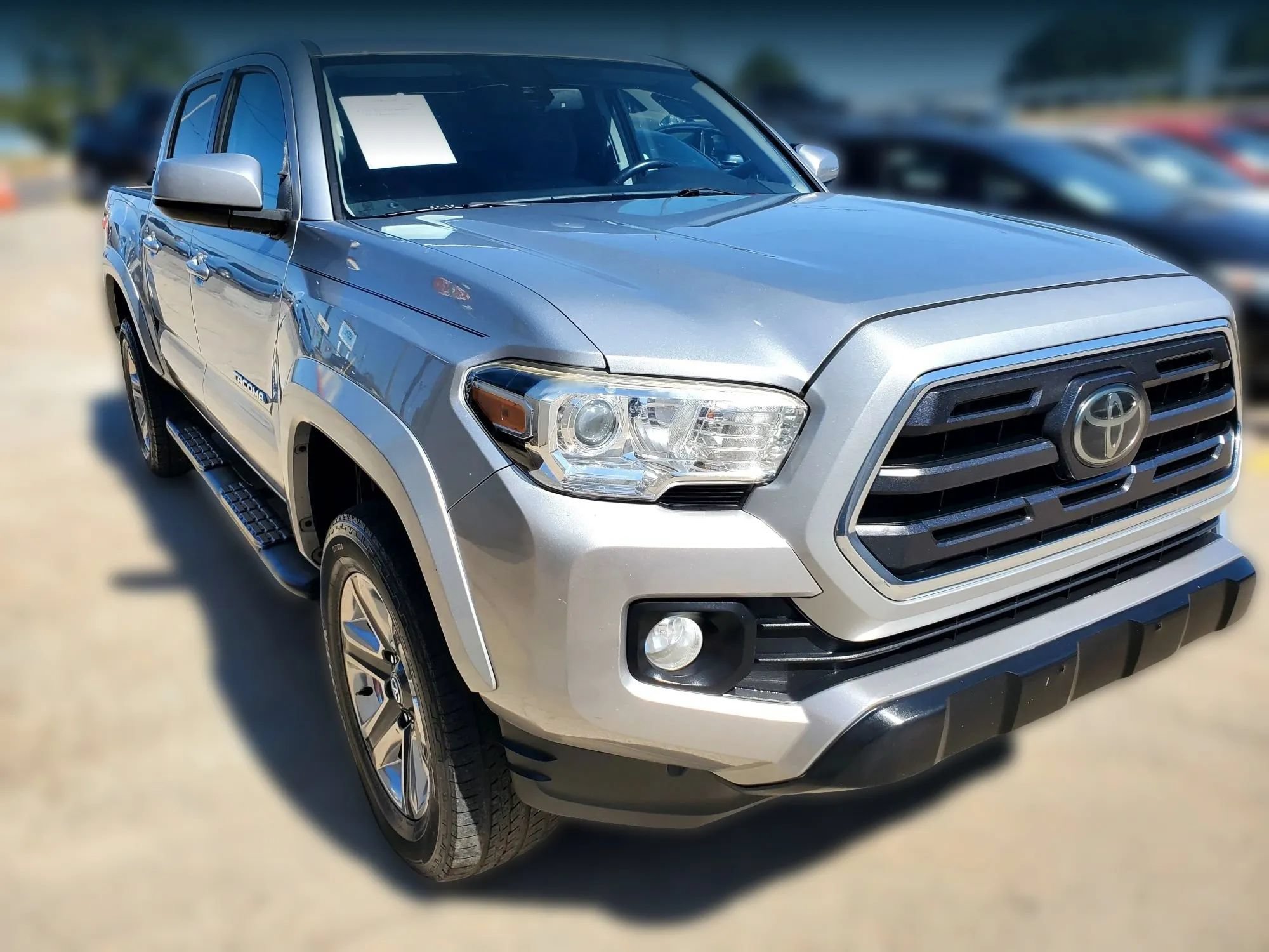 Used 2019 Toyota Tacoma SR5 RWD image 19