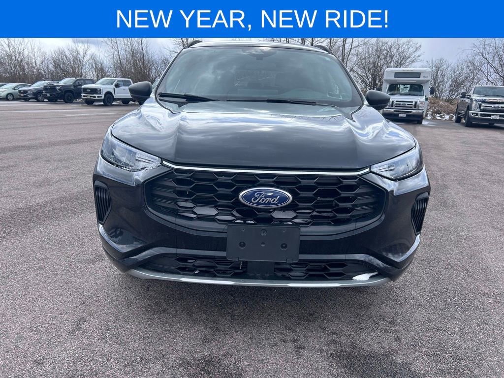 Used 2023 Ford Escape ST-Line w/ Tech Pack #1 image 9