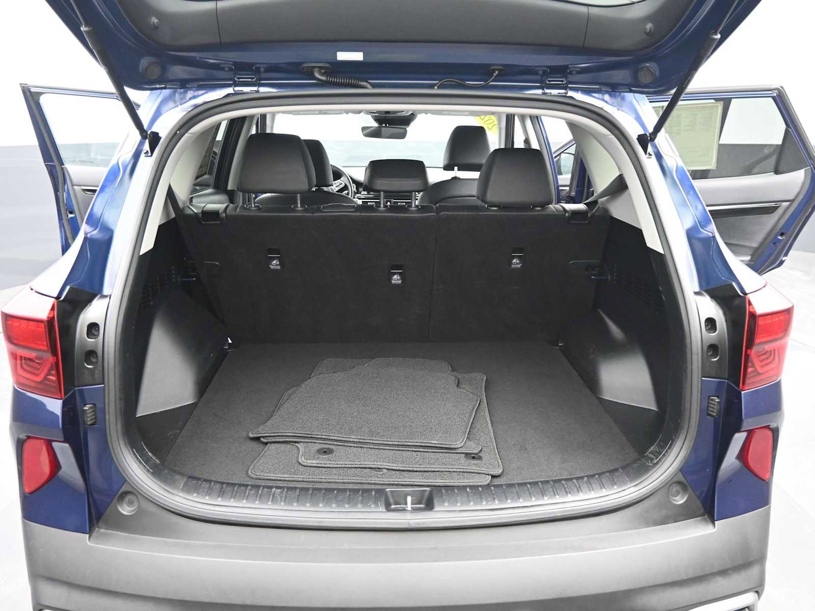 Used 2021 Kia Seltos EX image 14