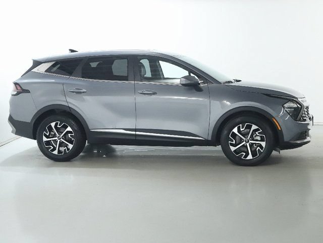Used 2023 Kia Sportage EX FWD image 11