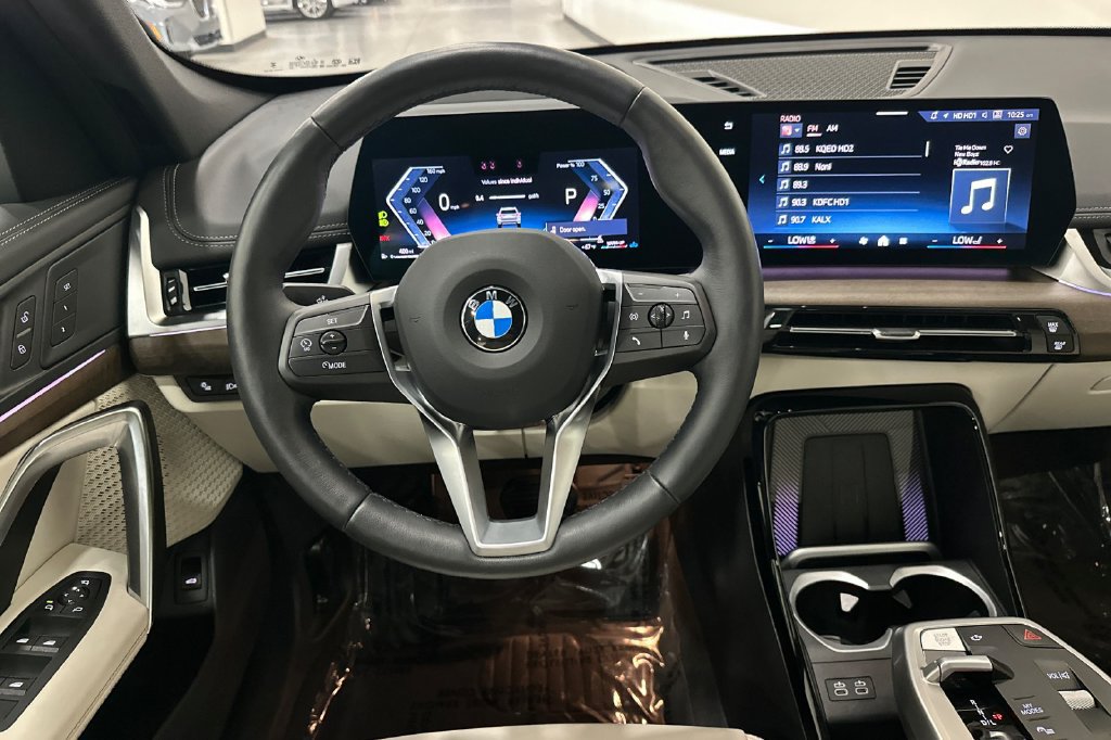 Used 2026 BMW X1 xDrive28i w/ Technology Package AWD/4WD image 16