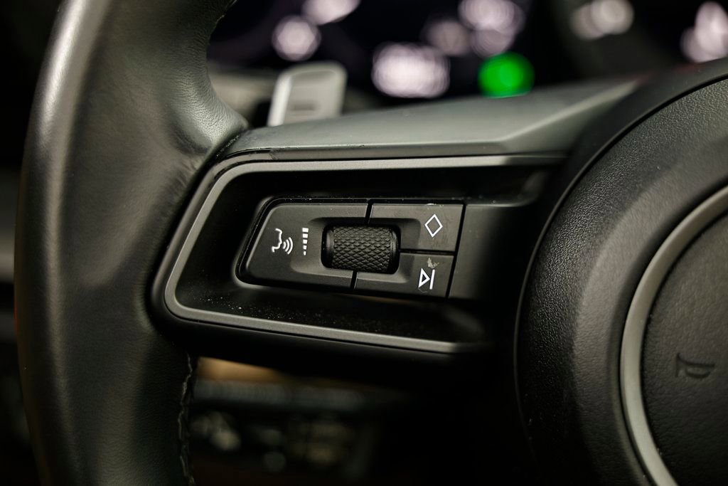 Certified 2020 Porsche 911 Carrera S image 35