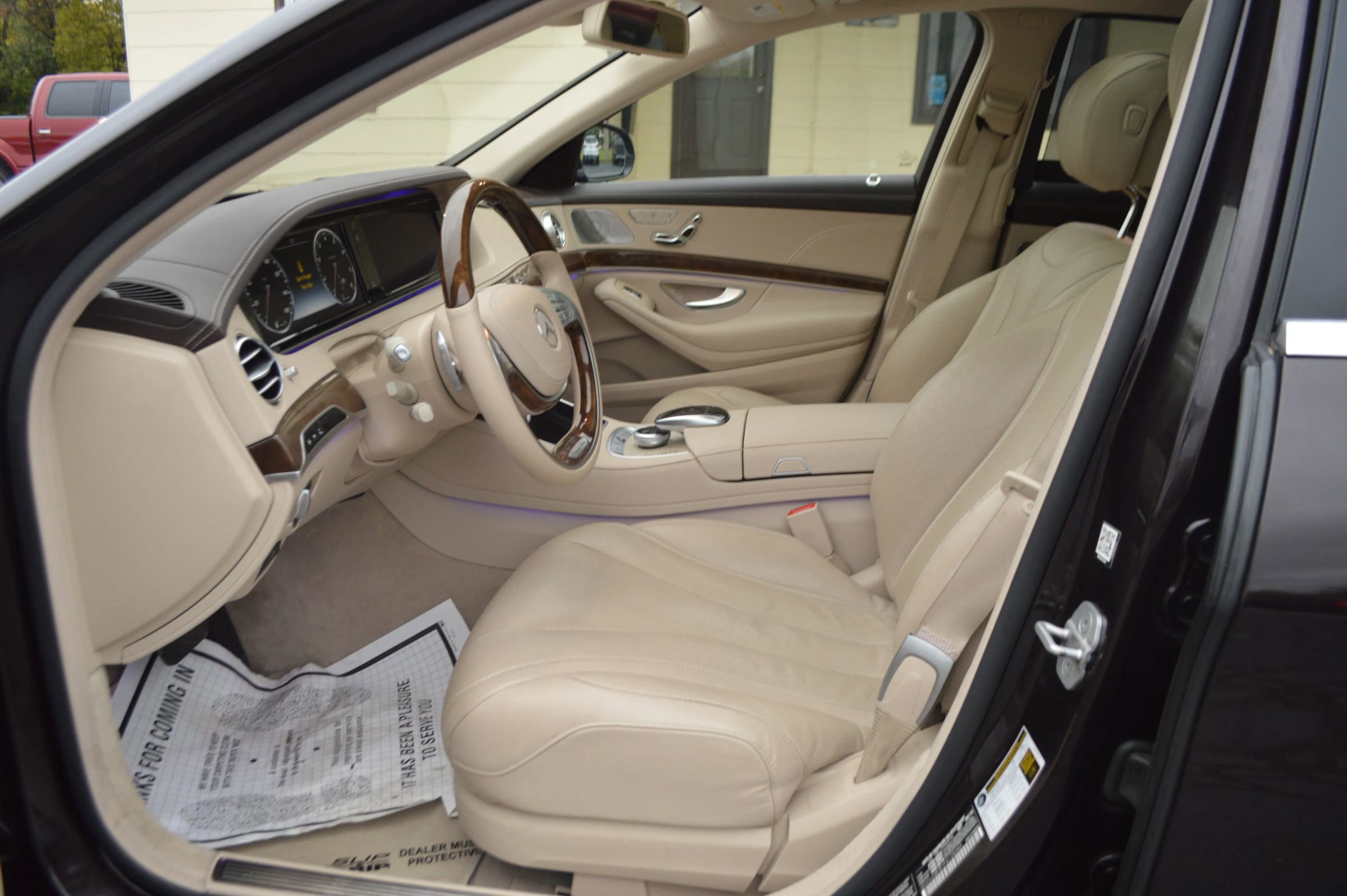 Used 2015 Mercedes-Benz S 550 4MATIC Sedan w/ Premium 1 Package image 16