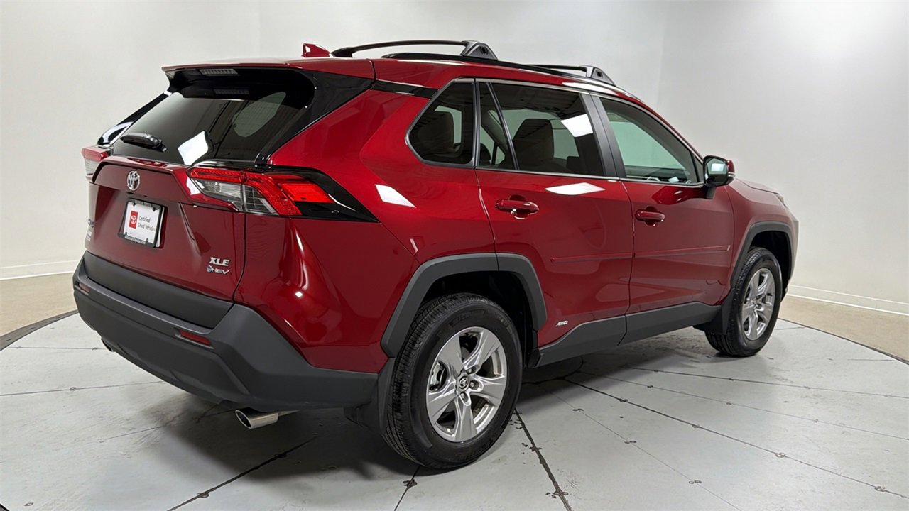 Certified 2025 Toyota RAV4 XLE image 5
