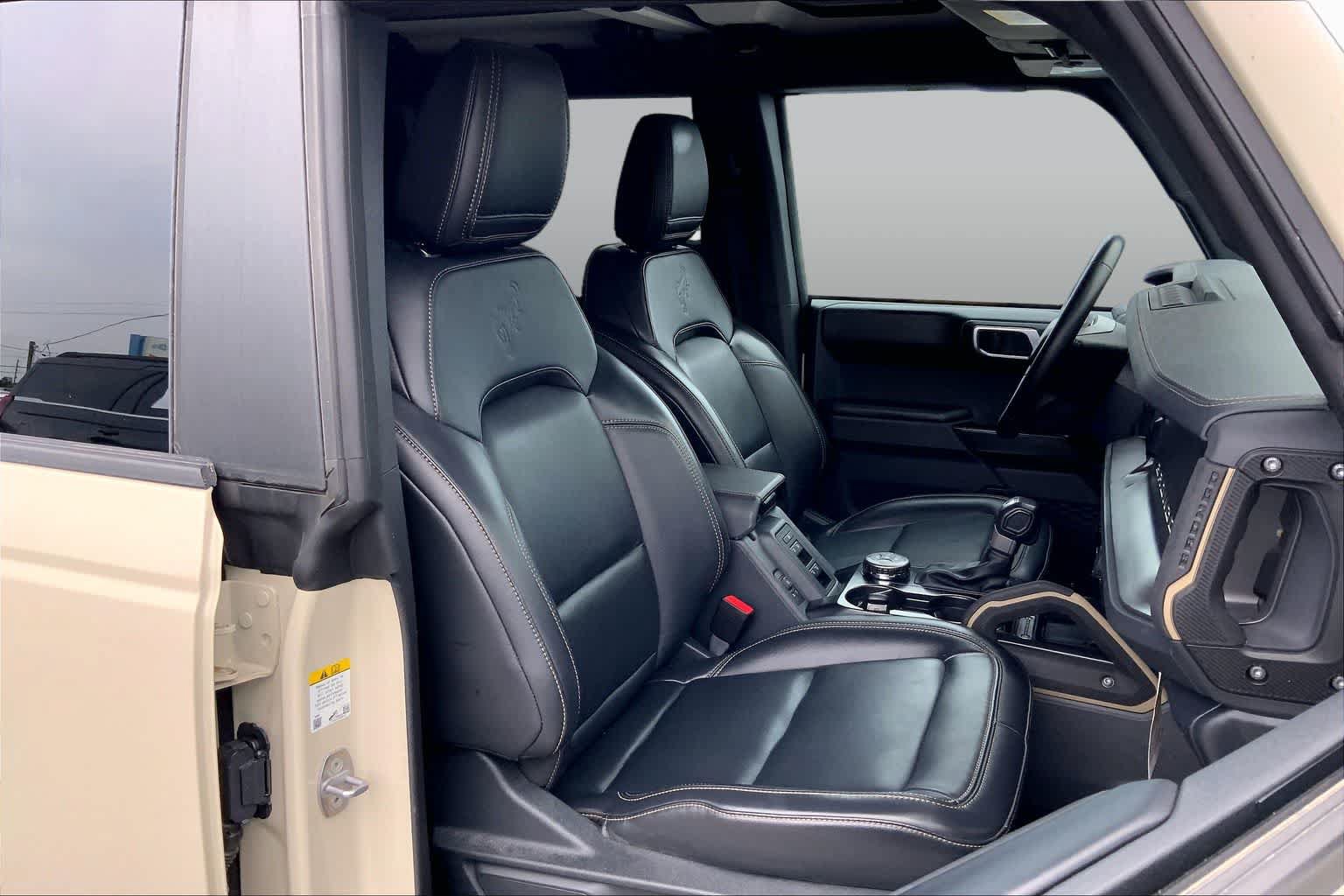 Certified 2025 Ford Bronco Badlands AWD/4WD image 9