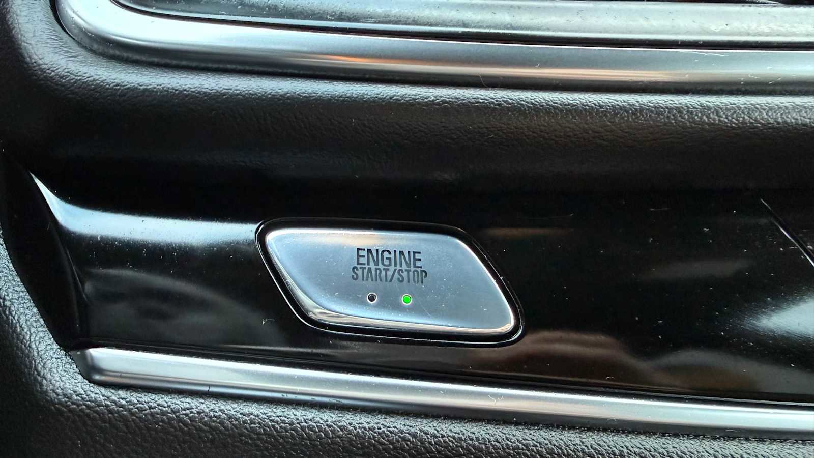 Used 2024 Buick Enclave Avenir w/ Avenir Technology Package AWD/4WD image 21