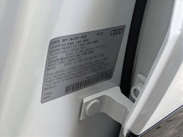 Used 2025 Audi Q5 Premium w/ Premium Plus AWD/4WD image 22